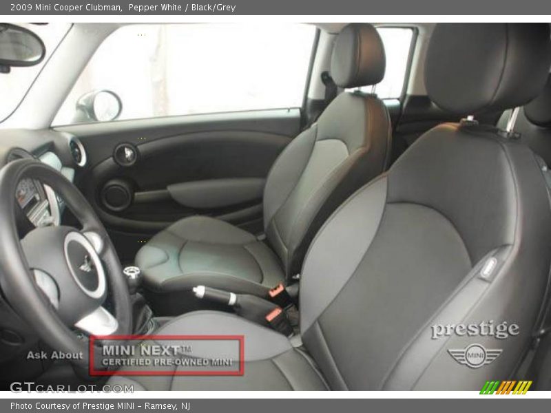 Pepper White / Black/Grey 2009 Mini Cooper Clubman