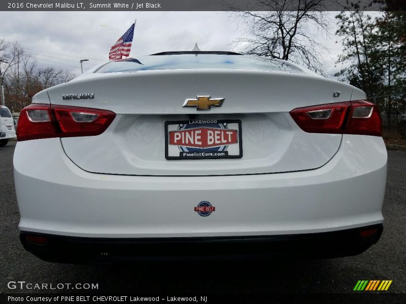 Summit White / Jet Black 2016 Chevrolet Malibu LT