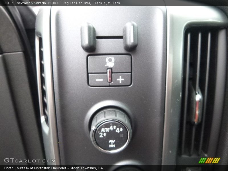 Controls of 2017 Silverado 1500 LT Regular Cab 4x4