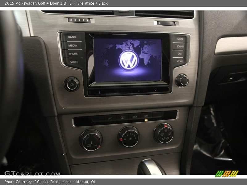 Pure White / Black 2015 Volkswagen Golf 4 Door 1.8T S