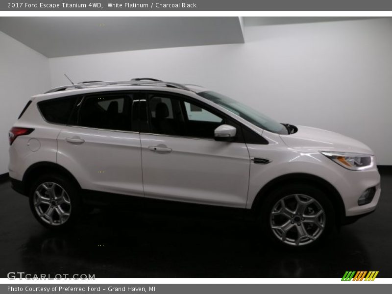 White Platinum / Charcoal Black 2017 Ford Escape Titanium 4WD