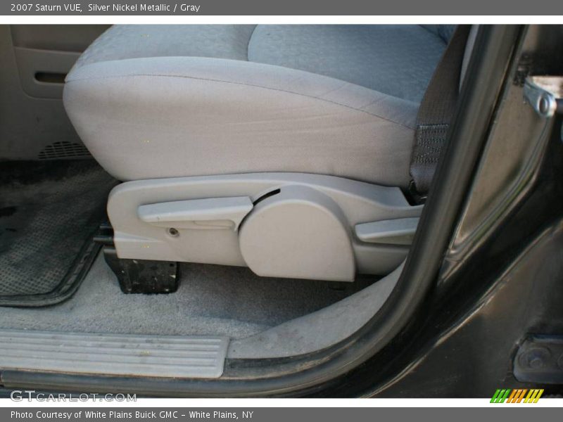 Silver Nickel Metallic / Gray 2007 Saturn VUE
