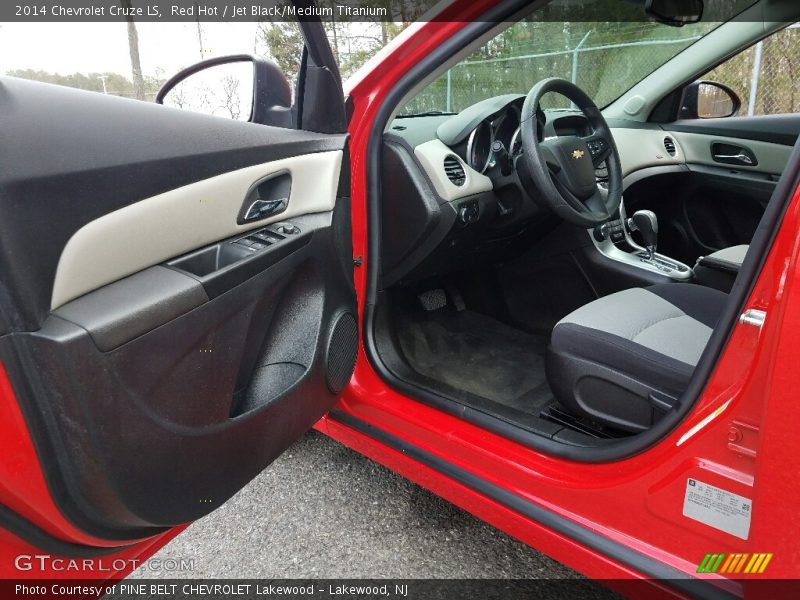 Red Hot / Jet Black/Medium Titanium 2014 Chevrolet Cruze LS
