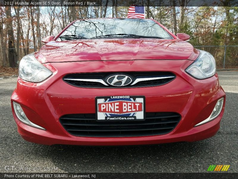 Boston Red / Black 2013 Hyundai Accent SE 5 Door