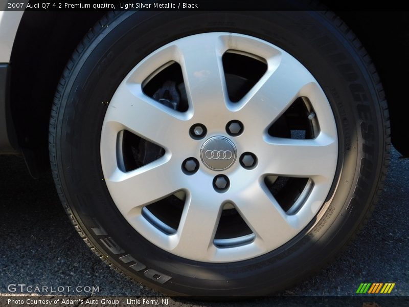 Light Silver Metallic / Black 2007 Audi Q7 4.2 Premium quattro