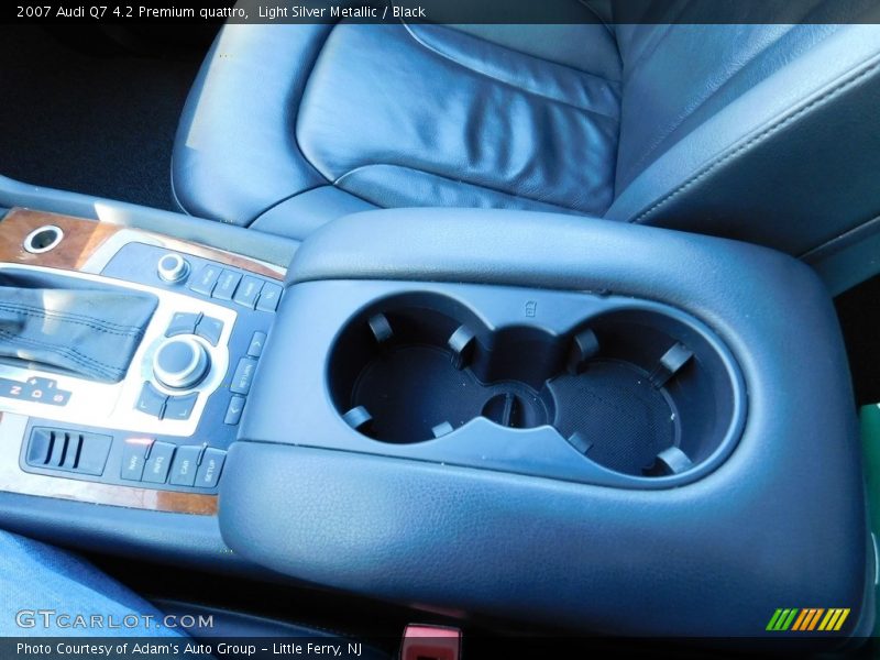 Light Silver Metallic / Black 2007 Audi Q7 4.2 Premium quattro