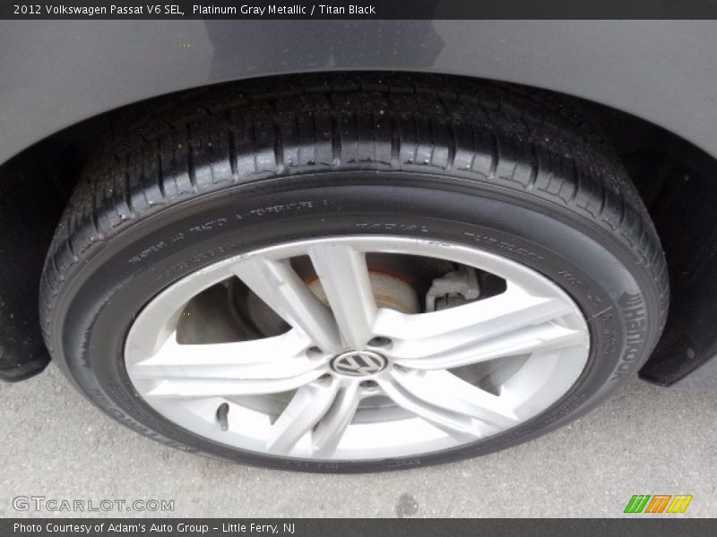 Platinum Gray Metallic / Titan Black 2012 Volkswagen Passat V6 SEL