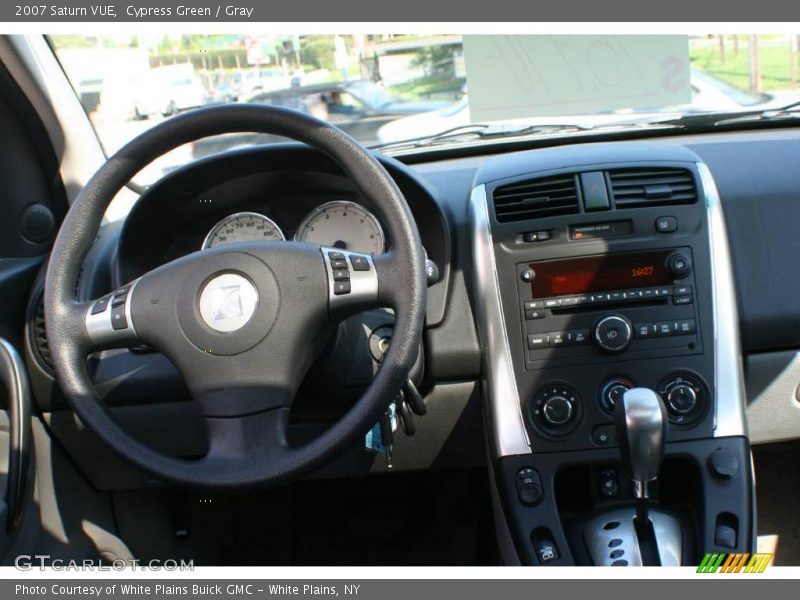 Cypress Green / Gray 2007 Saturn VUE