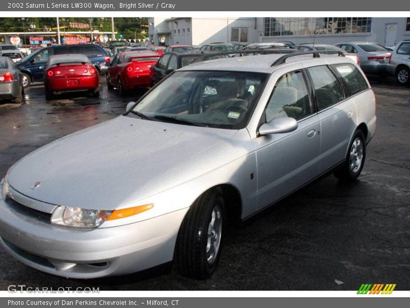 Bright Silver / Gray 2002 Saturn L Series LW300 Wagon