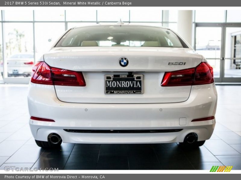 Mineral White Metallic / Canberra Beige 2017 BMW 5 Series 530i Sedan
