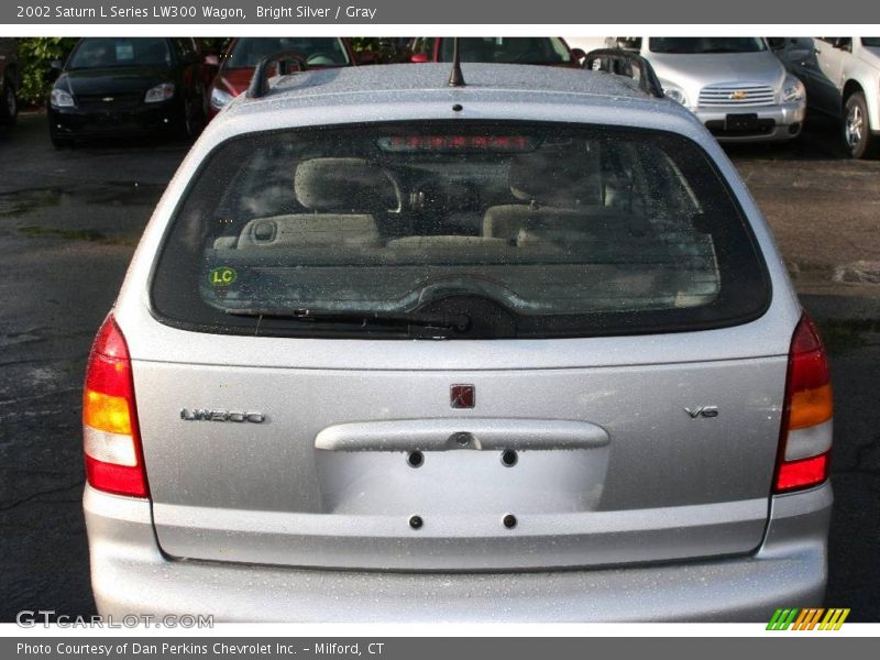 Bright Silver / Gray 2002 Saturn L Series LW300 Wagon