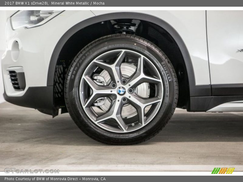Mineral White Metallic / Mocha 2017 BMW X1 sDrive28i