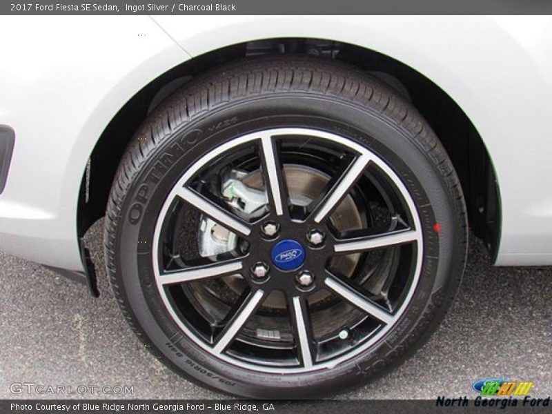 Ingot Silver / Charcoal Black 2017 Ford Fiesta SE Sedan