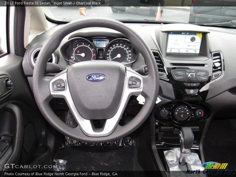Ingot Silver / Charcoal Black 2017 Ford Fiesta SE Sedan