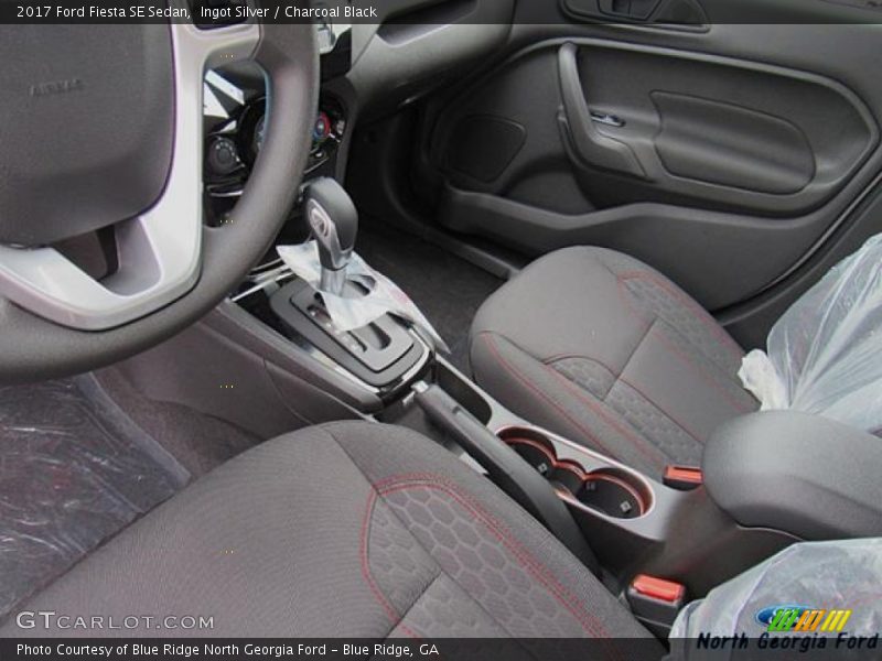 Ingot Silver / Charcoal Black 2017 Ford Fiesta SE Sedan