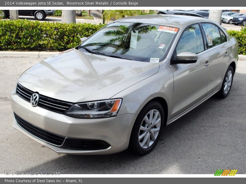 Moonrock Silver Metallic / Cornsilk Beige 2014 Volkswagen Jetta SE Sedan