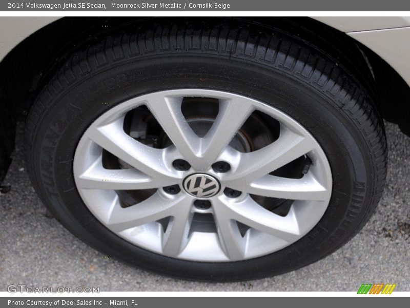 Moonrock Silver Metallic / Cornsilk Beige 2014 Volkswagen Jetta SE Sedan