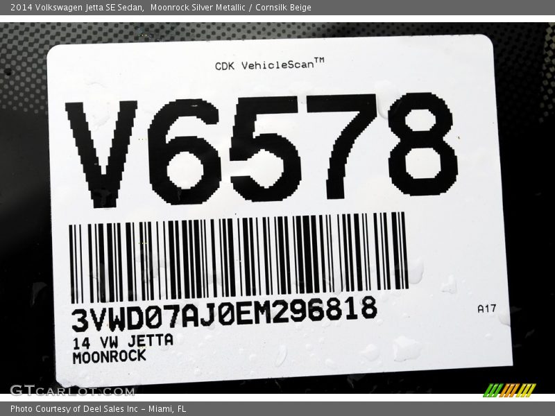 Moonrock Silver Metallic / Cornsilk Beige 2014 Volkswagen Jetta SE Sedan