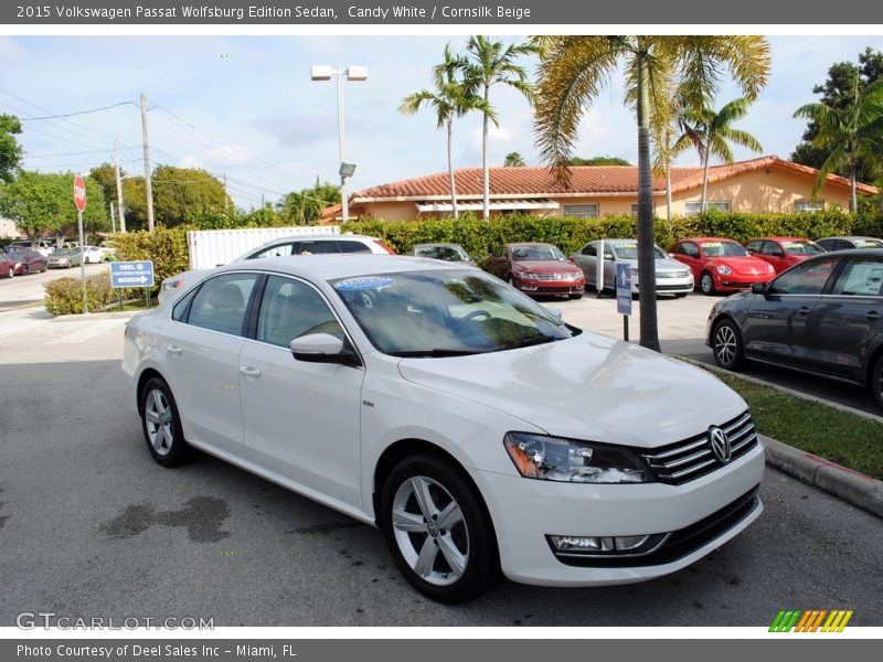 Candy White / Cornsilk Beige 2015 Volkswagen Passat Wolfsburg Edition Sedan