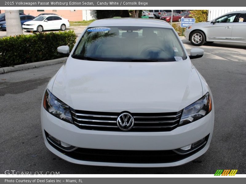 Candy White / Cornsilk Beige 2015 Volkswagen Passat Wolfsburg Edition Sedan