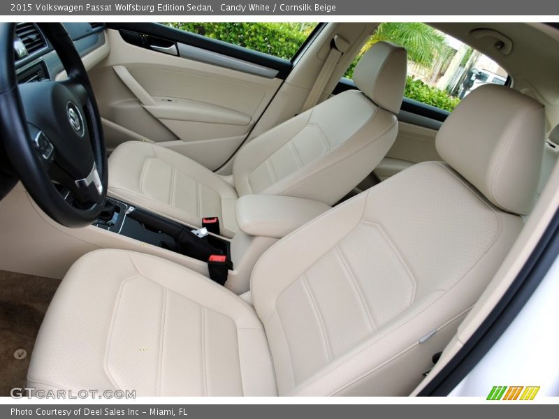 Candy White / Cornsilk Beige 2015 Volkswagen Passat Wolfsburg Edition Sedan