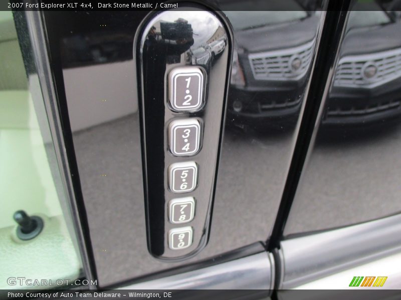 Dark Stone Metallic / Camel 2007 Ford Explorer XLT 4x4