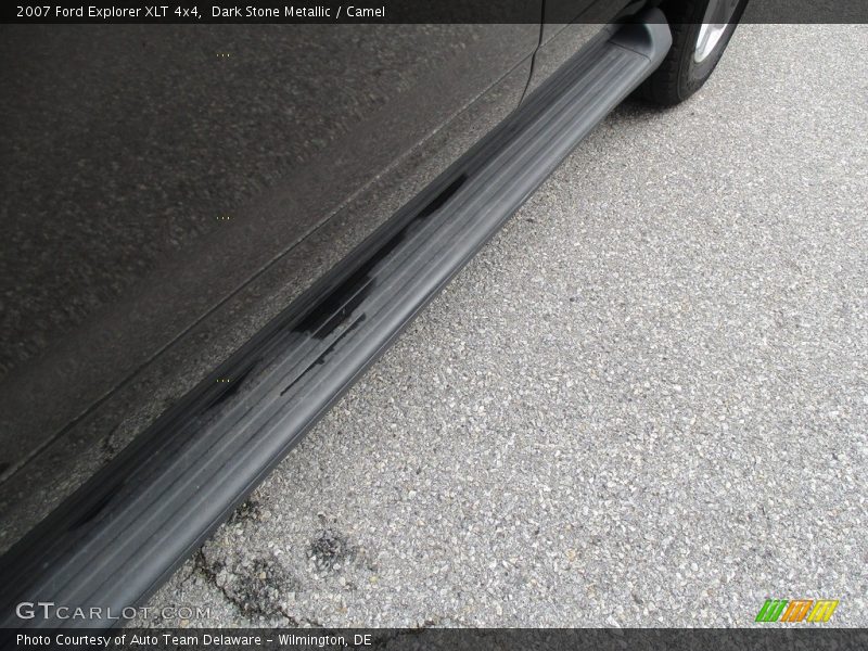 Dark Stone Metallic / Camel 2007 Ford Explorer XLT 4x4
