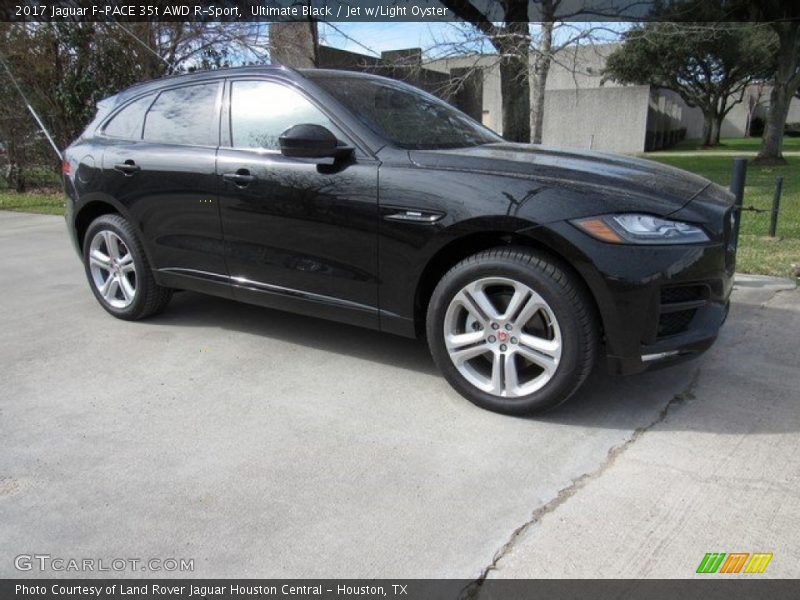 Ultimate Black / Jet w/Light Oyster 2017 Jaguar F-PACE 35t AWD R-Sport