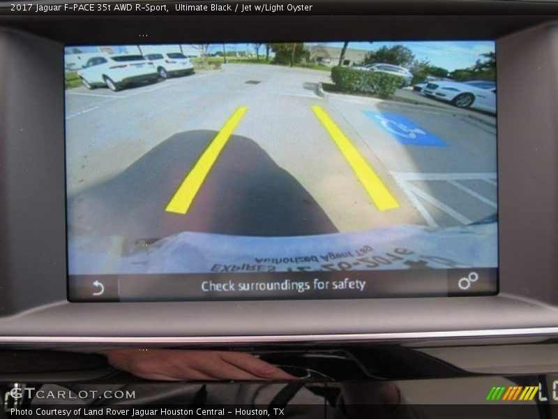 Ultimate Black / Jet w/Light Oyster 2017 Jaguar F-PACE 35t AWD R-Sport