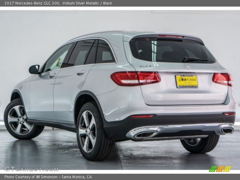 Iridium Silver Metallic / Black 2017 Mercedes-Benz GLC 300