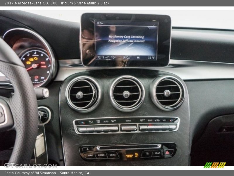 Iridium Silver Metallic / Black 2017 Mercedes-Benz GLC 300