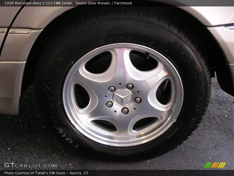 Smoke Silver Metallic / Parchment 1998 Mercedes-Benz S 320 SWB Sedan
