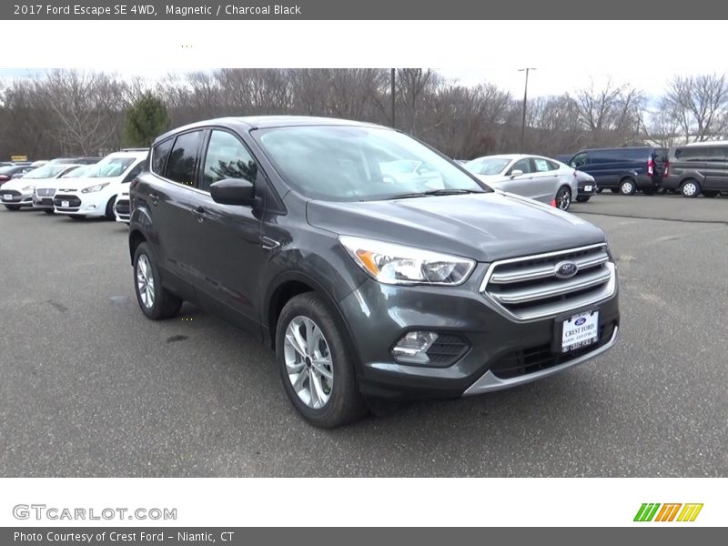 Magnetic / Charcoal Black 2017 Ford Escape SE 4WD