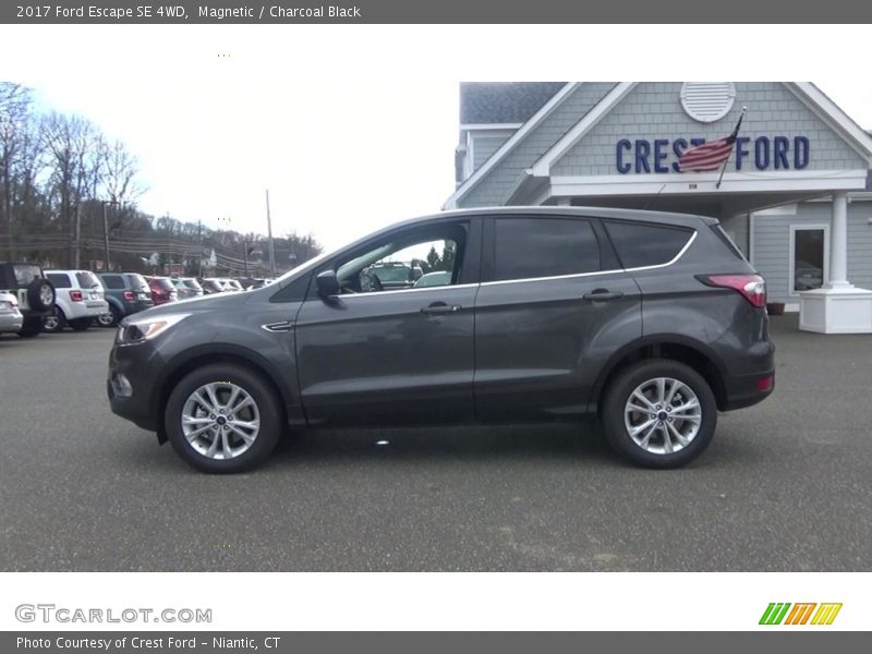 Magnetic / Charcoal Black 2017 Ford Escape SE 4WD