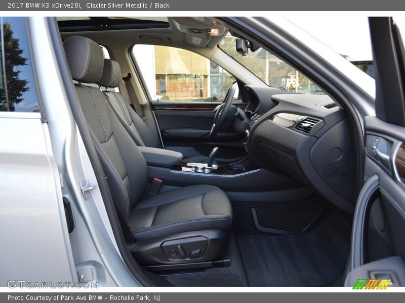 Glacier Silver Metallic / Black 2017 BMW X3 xDrive28i