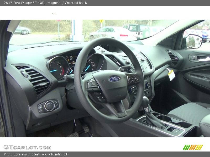 Magnetic / Charcoal Black 2017 Ford Escape SE 4WD