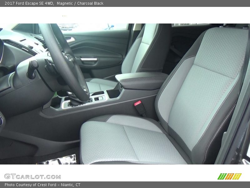 Magnetic / Charcoal Black 2017 Ford Escape SE 4WD