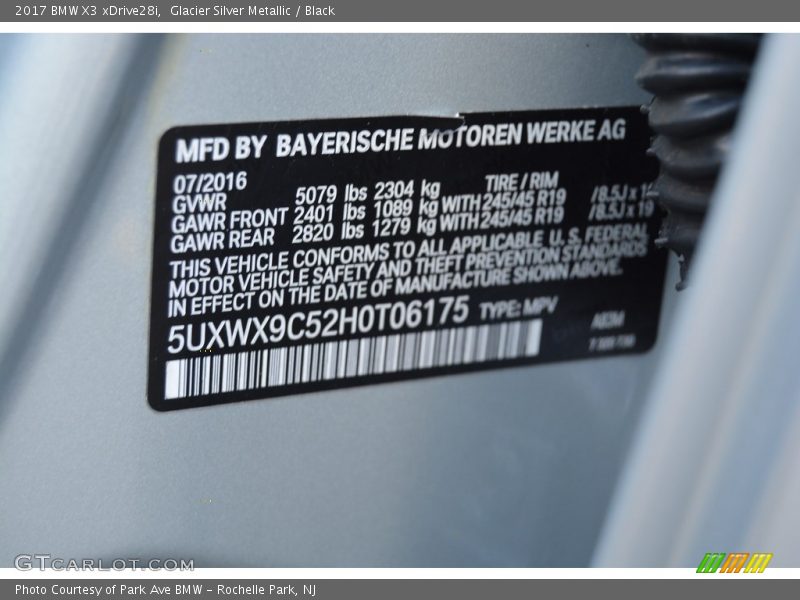 Glacier Silver Metallic / Black 2017 BMW X3 xDrive28i