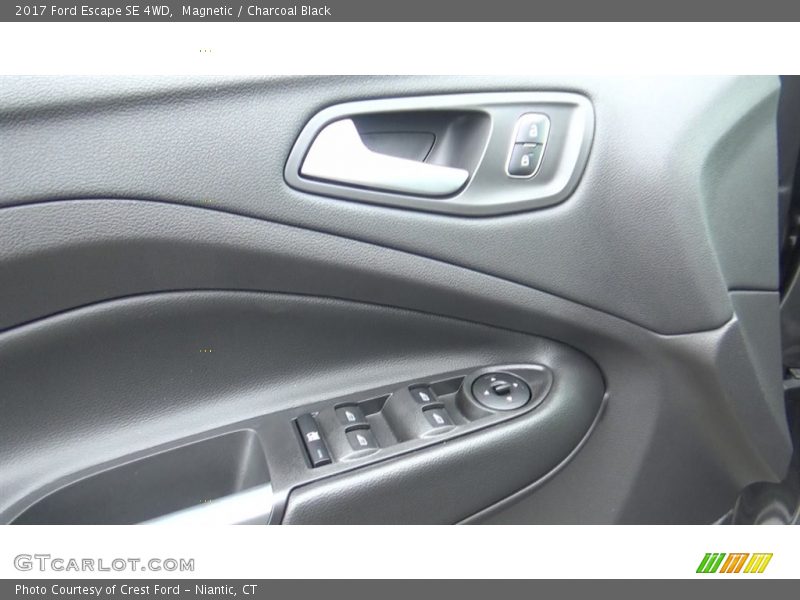 Magnetic / Charcoal Black 2017 Ford Escape SE 4WD