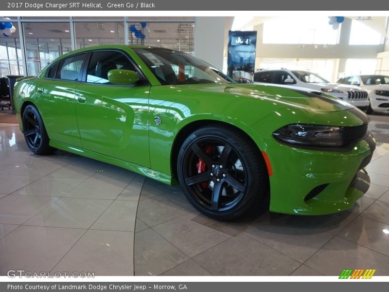 Front 3/4 View of 2017 Charger SRT Hellcat