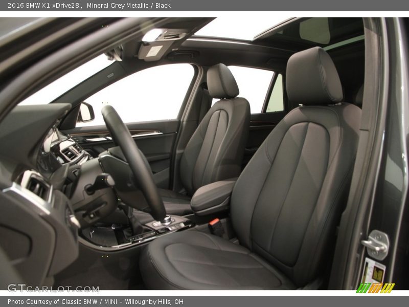 Mineral Grey Metallic / Black 2016 BMW X1 xDrive28i