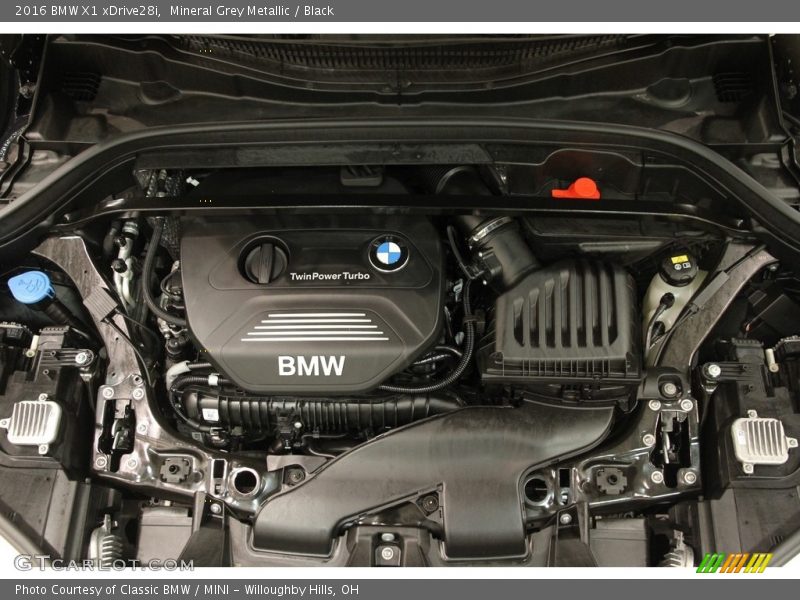 Mineral Grey Metallic / Black 2016 BMW X1 xDrive28i