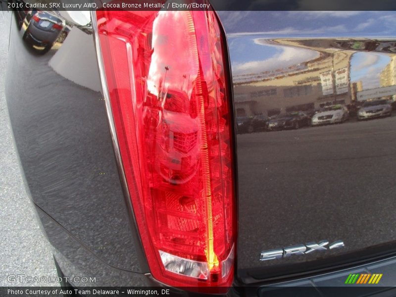 Cocoa Bronze Metallic / Ebony/Ebony 2016 Cadillac SRX Luxury AWD