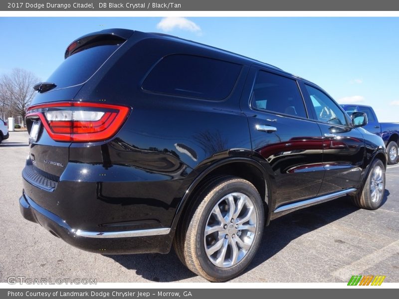 DB Black Crystal / Black/Tan 2017 Dodge Durango Citadel