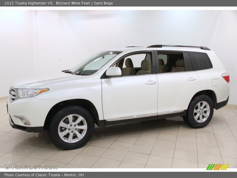 Blizzard White Pearl / Sand Beige 2013 Toyota Highlander V6
