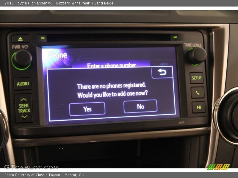 Blizzard White Pearl / Sand Beige 2013 Toyota Highlander V6