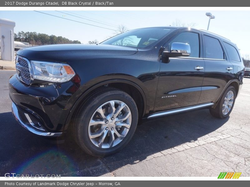 DB Black Crystal / Black/Tan 2017 Dodge Durango Citadel
