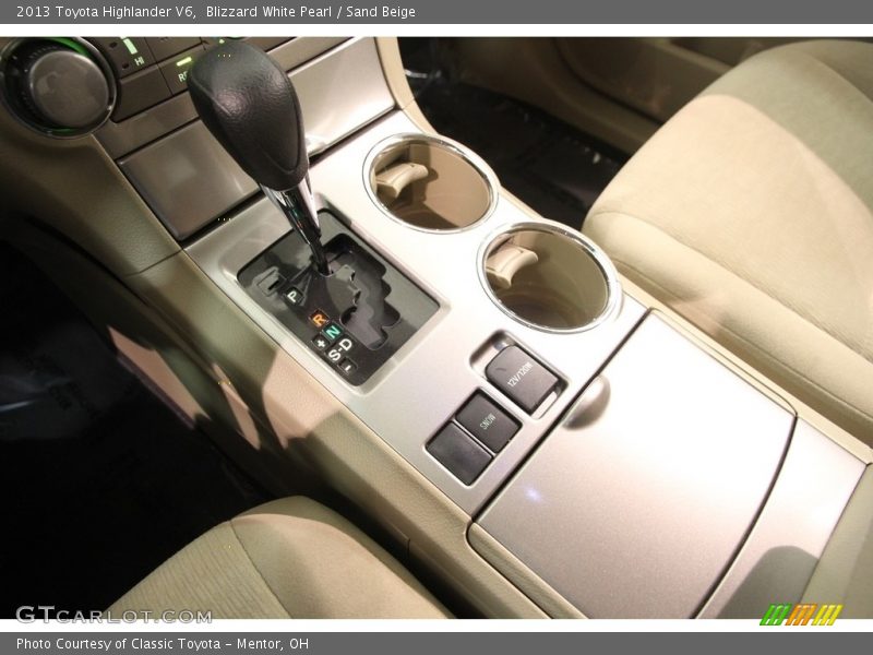 Blizzard White Pearl / Sand Beige 2013 Toyota Highlander V6