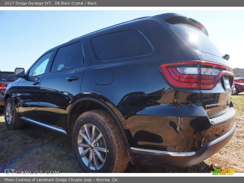 DB Black Crystal / Black 2017 Dodge Durango SXT