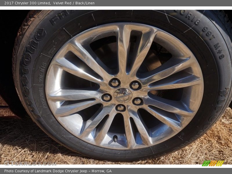 Velvet Red / Black/Linen 2017 Chrysler 300 Limited